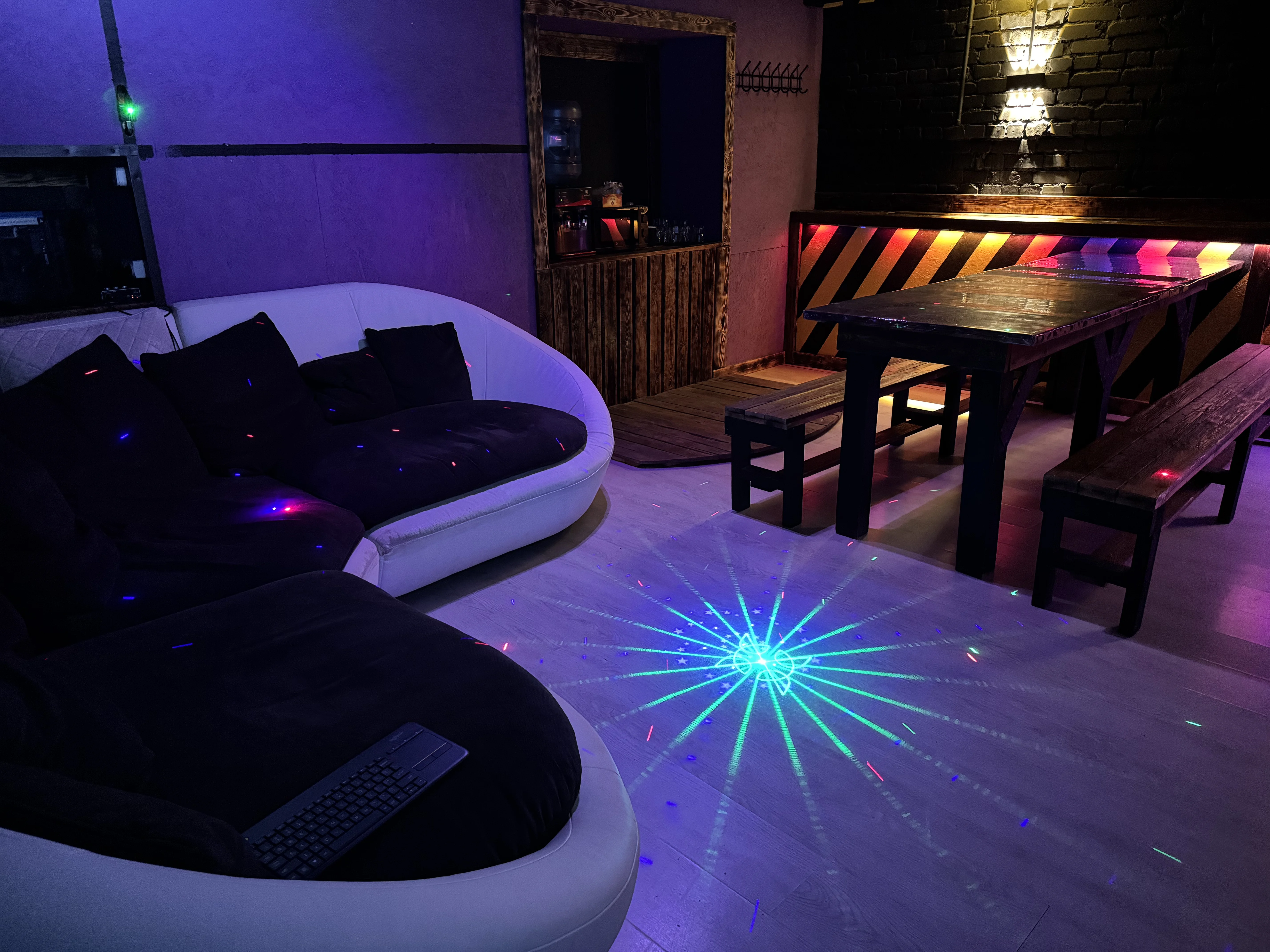 фото №2 проекта KIBERLOUNGE